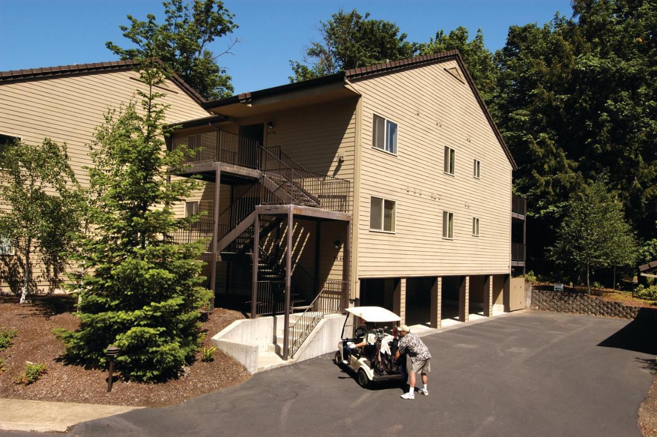 Whispering Woods Resort Welches Экстерьер фото