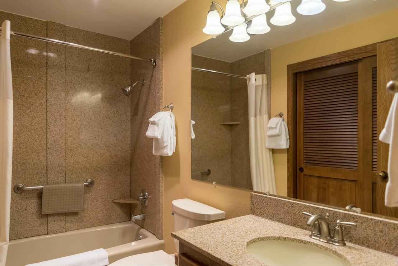 Whispering Woods Resort Welches Экстерьер фото